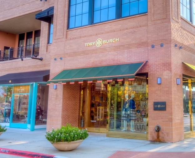 More Than a Shopping Oasis — Your Guide to Everything The Woodlands' Market  Street Has to Offer